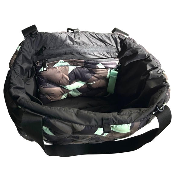 Go Dash Dot Gemma Mint Chip Puffy Tote 2 Bags! NWOT - Picture 8 of 16